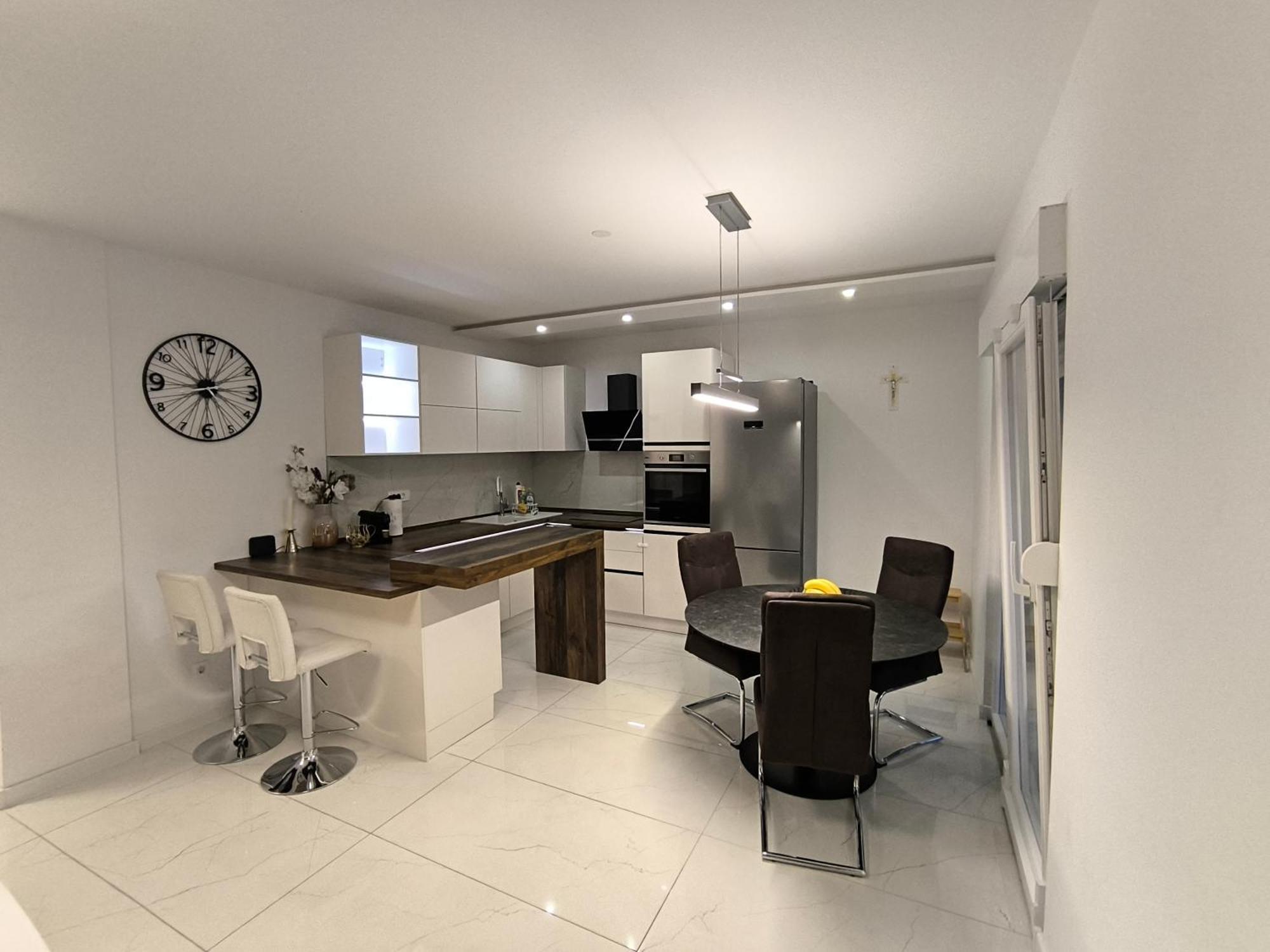 Apartments Villa Tanja Подстрана Екстер'єр фото